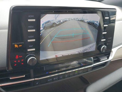 2024 Toyota Sienna LE