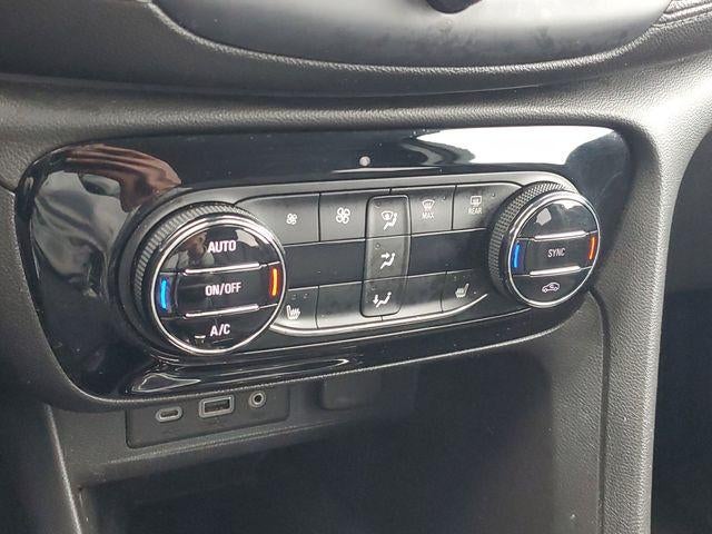 2020 Buick Encore GX Essence