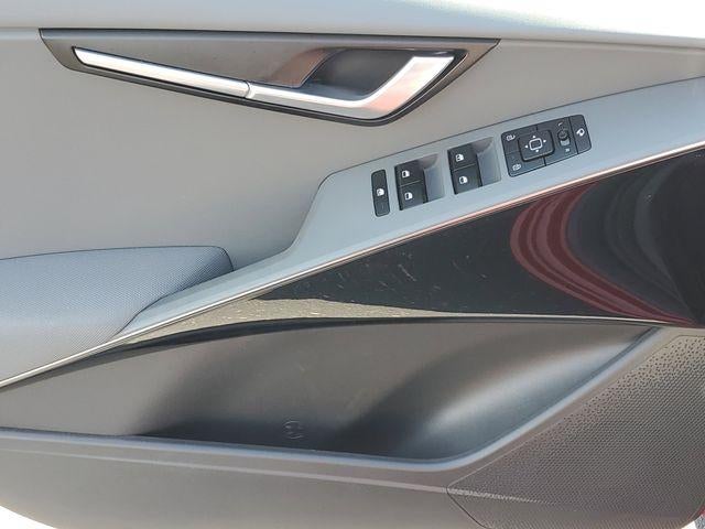 2023 Kia Niro EX Touring