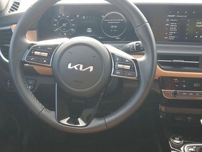 2025 Kia Seltos EX