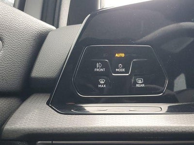 2023 Volkswagen Golf GTI Autobahn