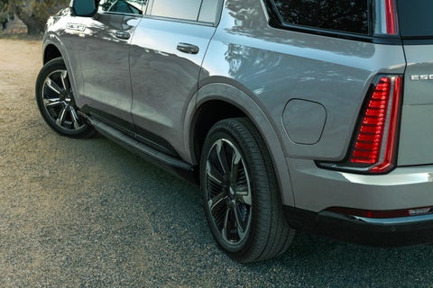 Al Serra Cadillac in Grand Blanc MI